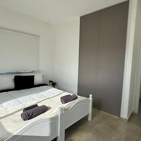 Two Bedroom In Downtown Larnaka